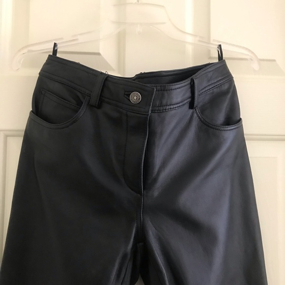 Rampage leather high-rise pants with classic 5-pocket design.  Size 7 - Picture 3 of 6